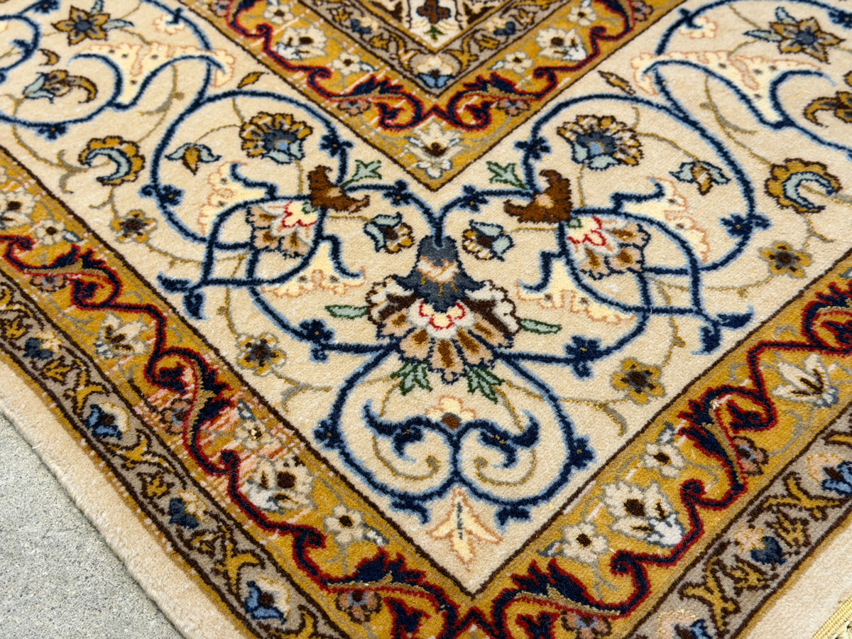 Hand-Knotted Persian Isfahan Rug - Signed Seirafian - 5’x7’9”