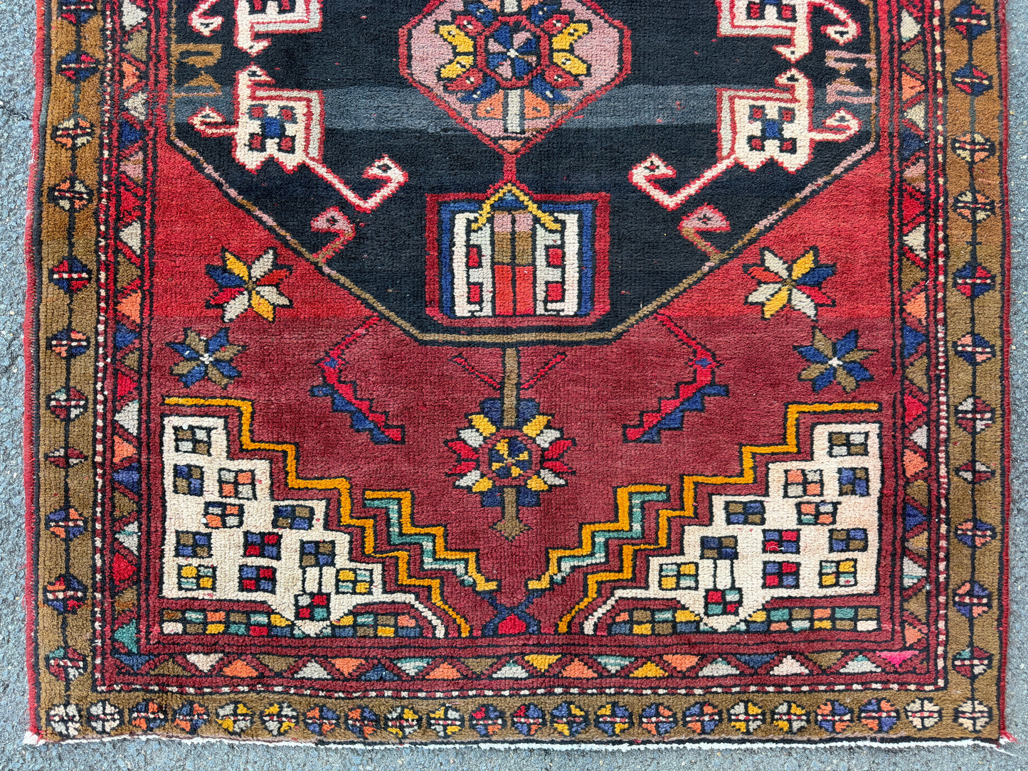 3’11”x13’2” Vintage Hand-Knotted Wool Hamadan Runner