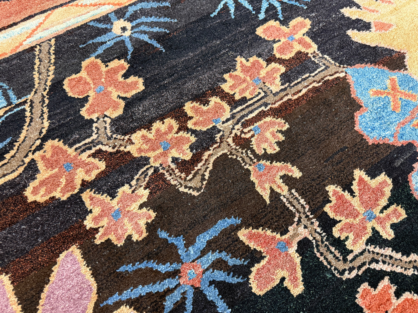 Hand-knotted Oushak Rug - 11’x12’