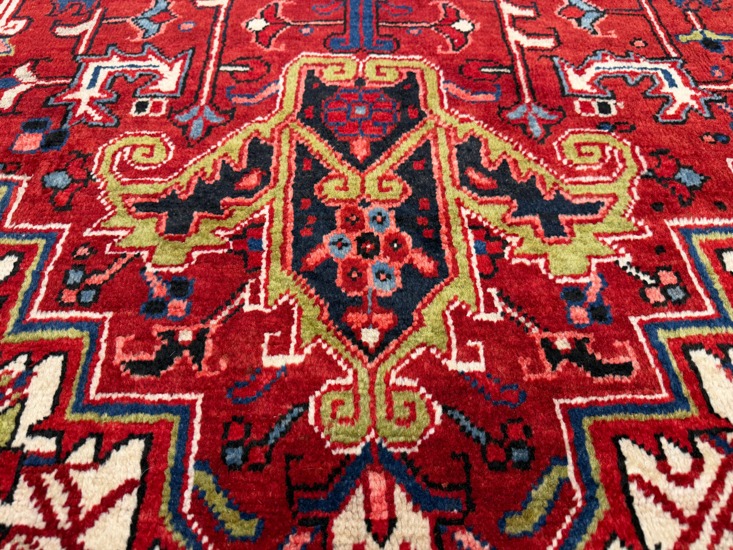 Hand-Knotted Persian Heriz Rug - 7’9”x9’6”