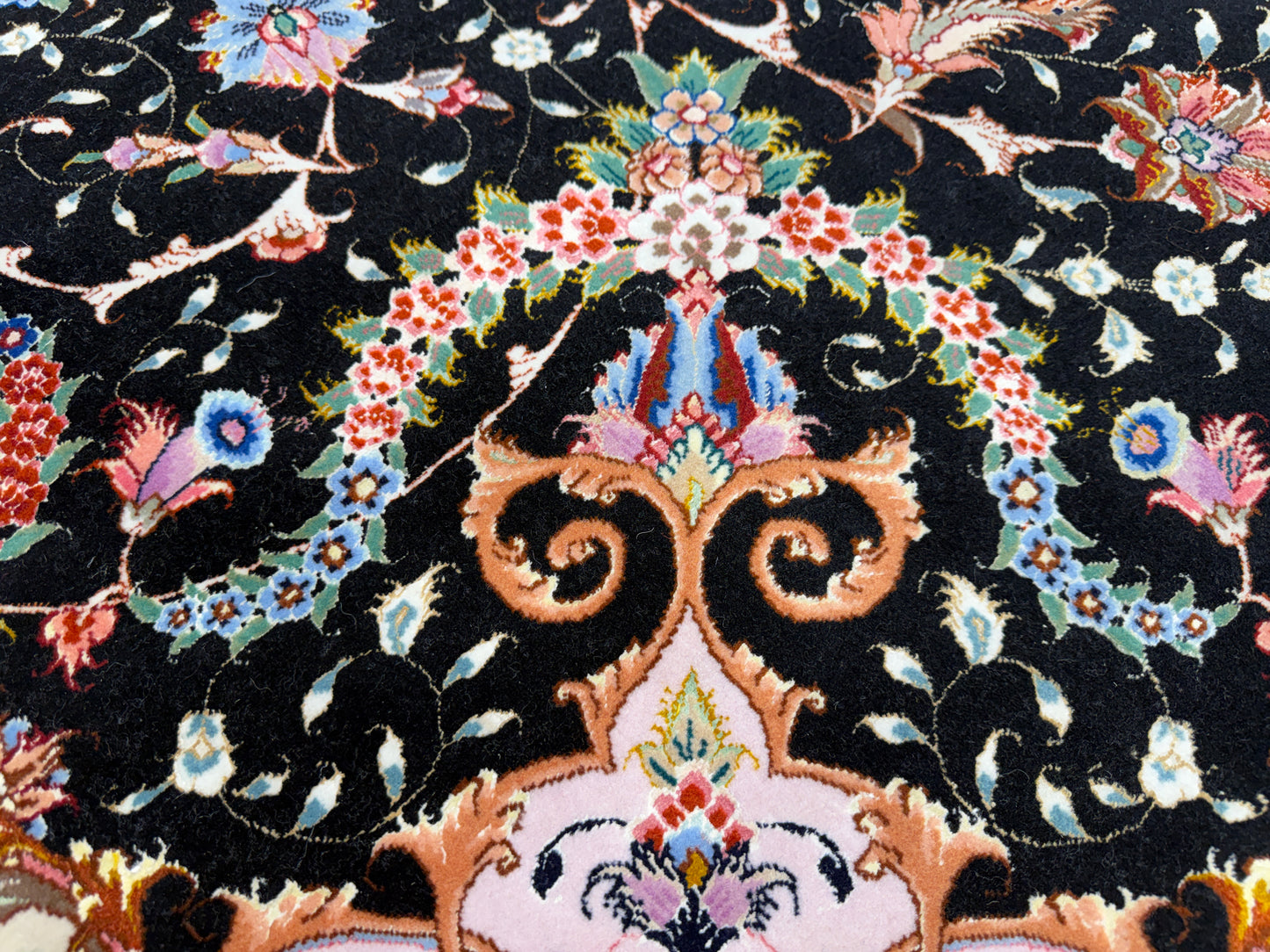 Hand-Knotted 70 Raj Persian Tabriz Rug - Signed Faizi - 9’10”x13’4”
