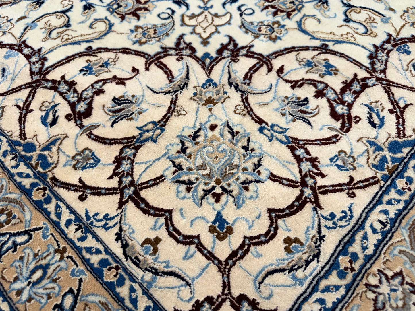 Hand-Knotted 6 La Persian Nain Rug - 10’2”x13’6”