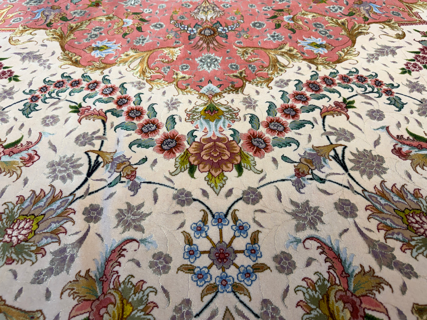 11’4”x16’2” Very Fine Hand-Knotted Persian Tabriz 80 Raj Signed Area Rug