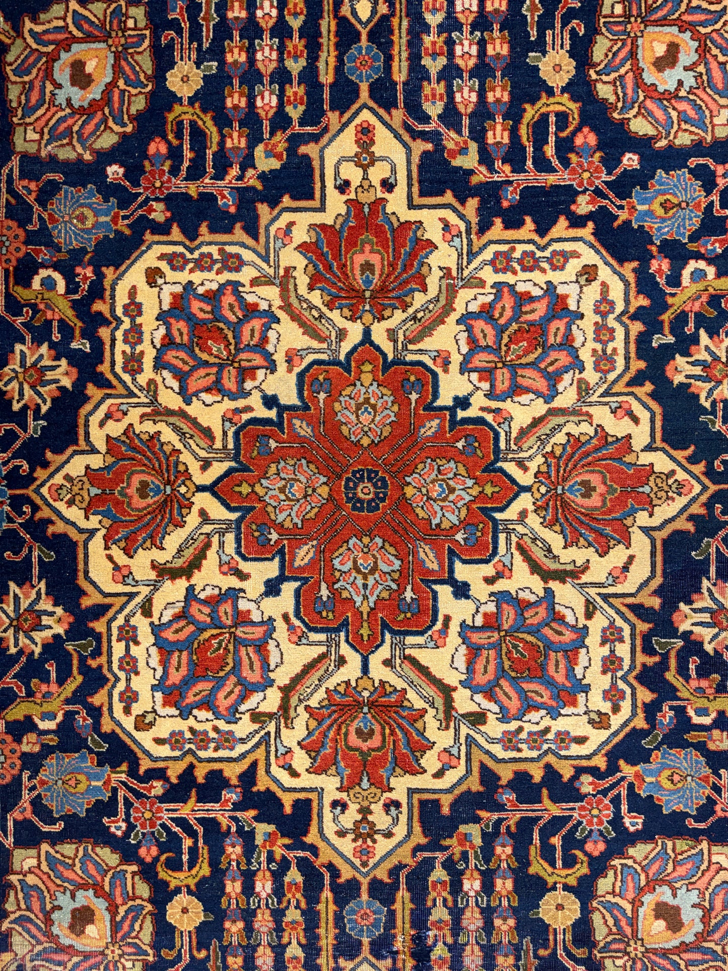 Hand-Knotted Persian Heriz Rug - 7’9”x11’6”