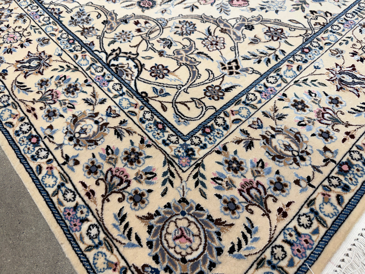Hand-Knotted 6 La Persian Nain Rug - 4'3"x6'10"
