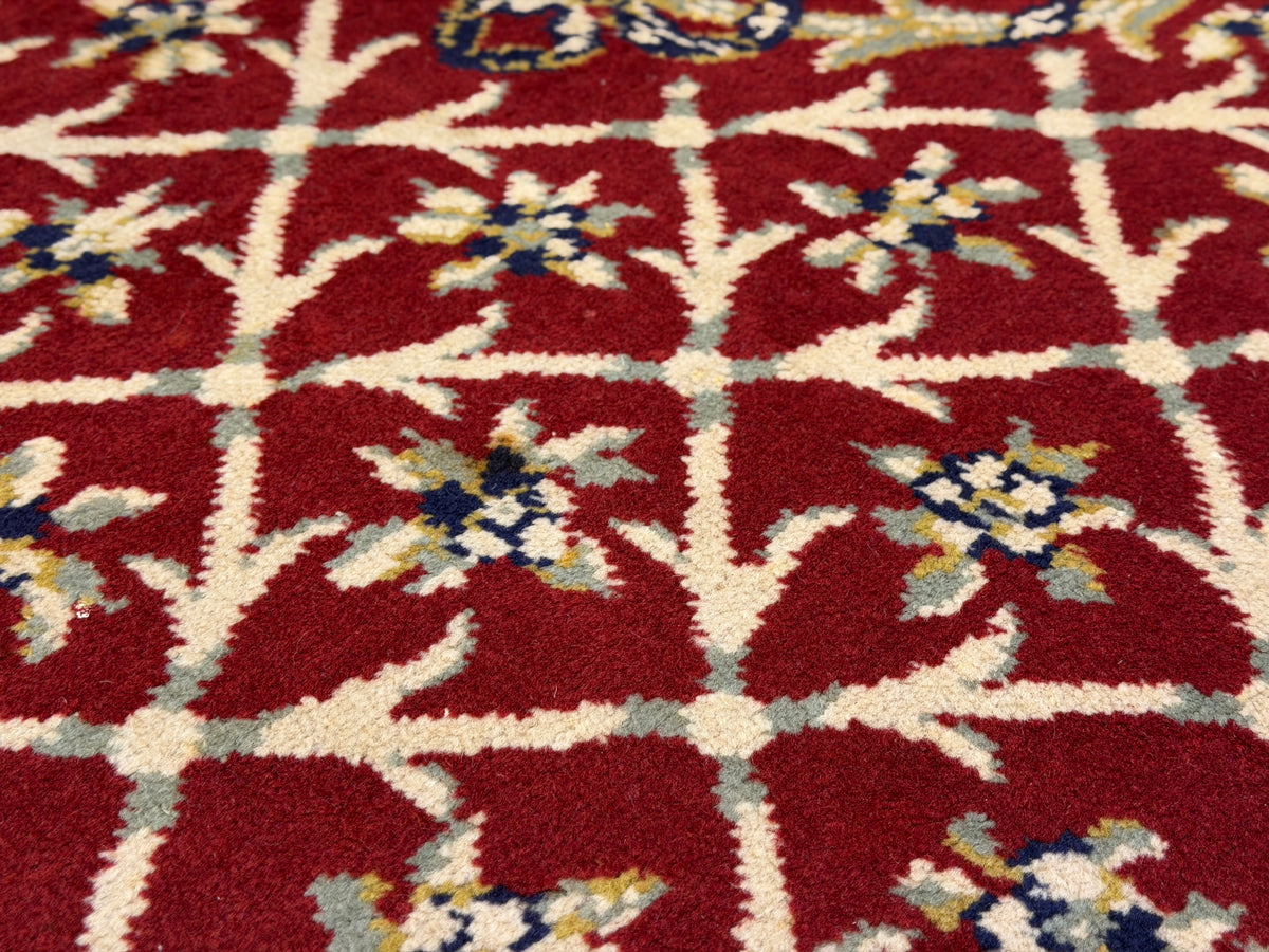 Hand-Knotted Aubusson Rug - 4’7”x6’5”