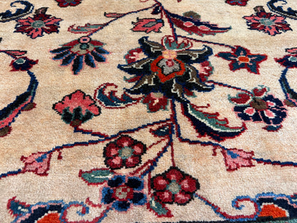 Hand-Knotted Persian Bakhtiari Rug - 5'1"x10'3"