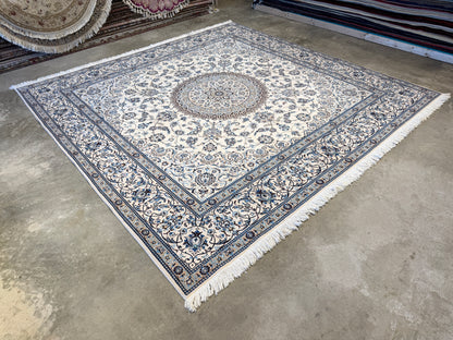 10’x10’ Hand-Knotted Persian Nain Area Rug