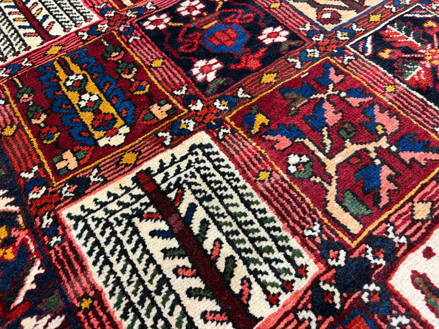 Hand-Knotted Persian Bakhtiari Rug - 10’5”x12’8”