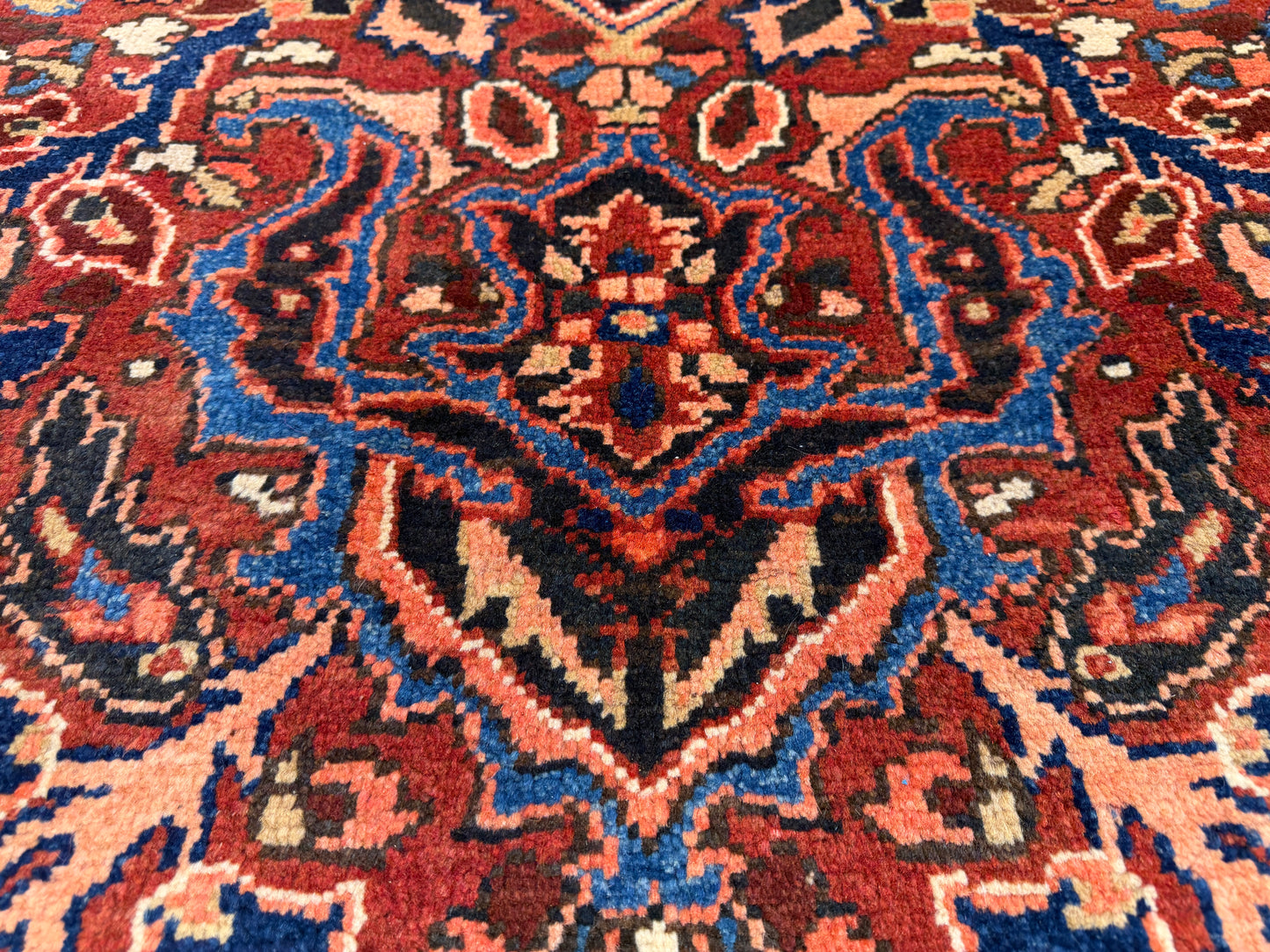 9’1”x11’9” Hand-Knotted Persian Heriz Area Rug