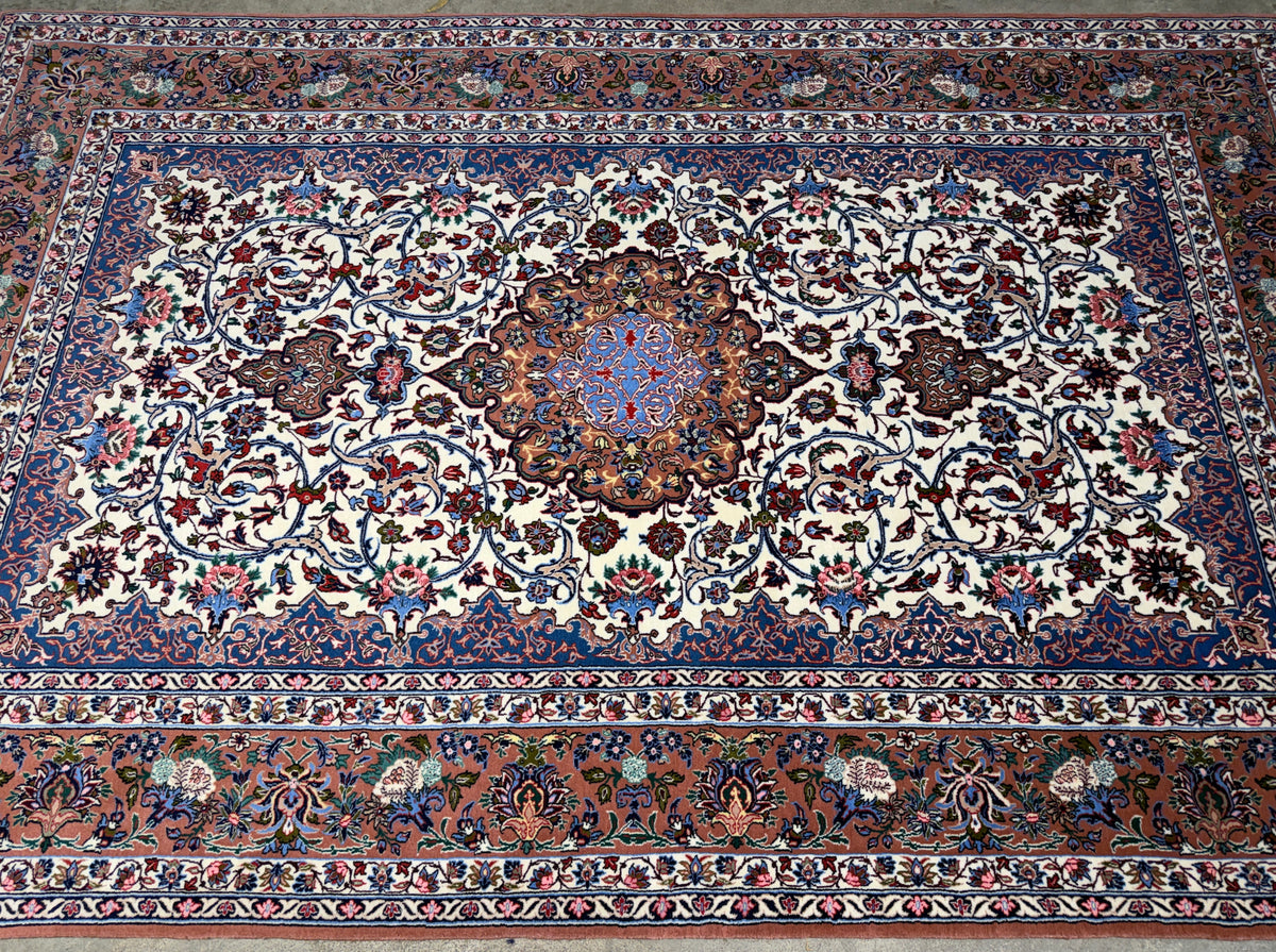 Hand-Knotted Persian Isfahan Rug - 5’3”x8’1”