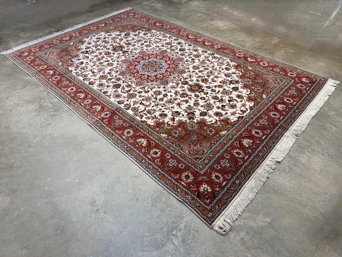 Hand-Knotted 60 Raj Persian Tabriz Rug - 6'7"x10'1"