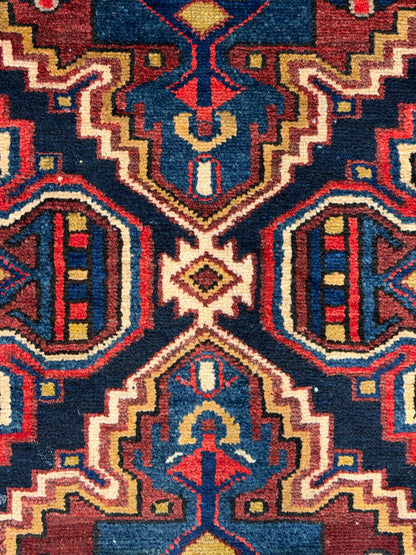 Antique Hand-Knotted Bakhtiari Rug - 5’5”x8’4”
