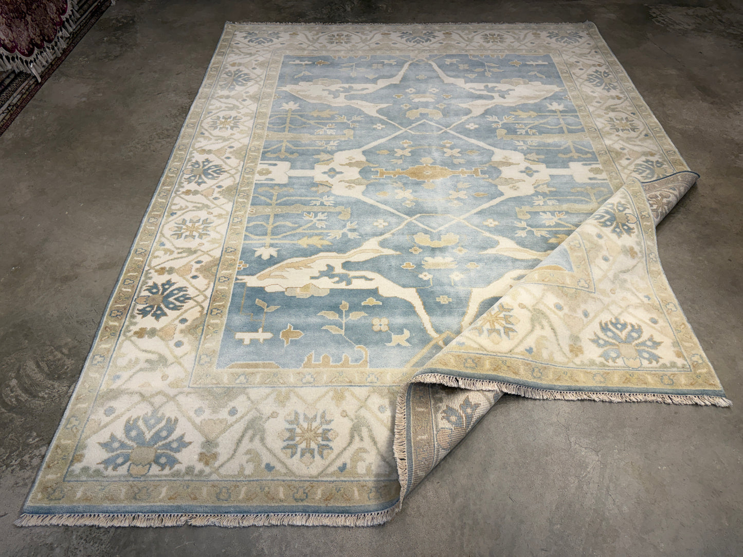 7’10”x10’ Hand-Knotted Wool Oushak Area Rug