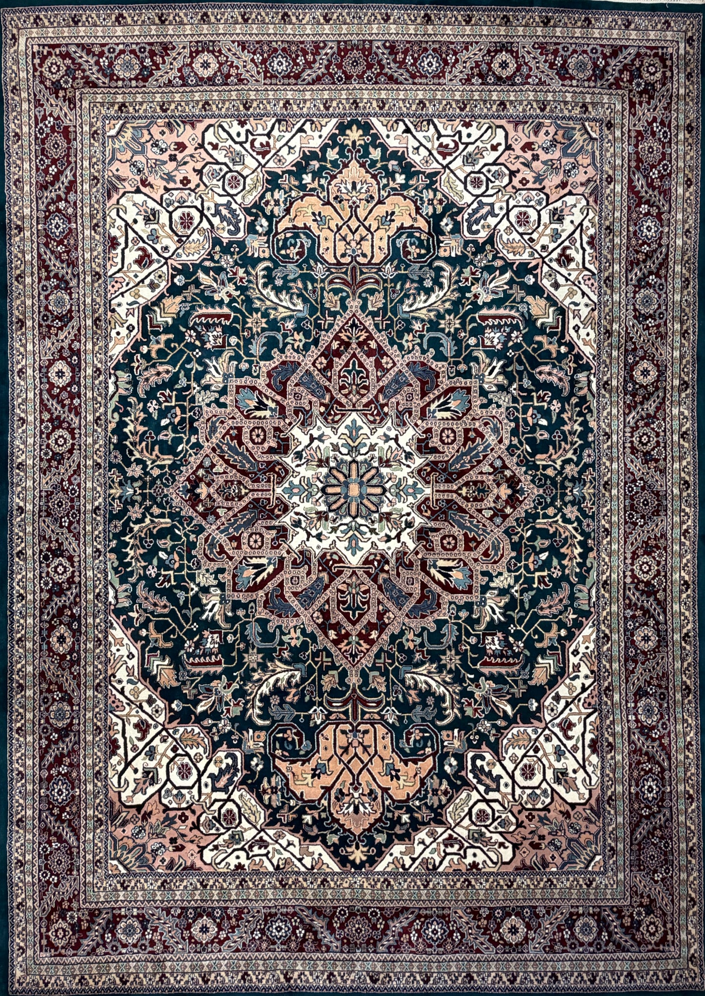 9’9”x13’10” Hand-Knotted Wool IndoHeriz Area Rug