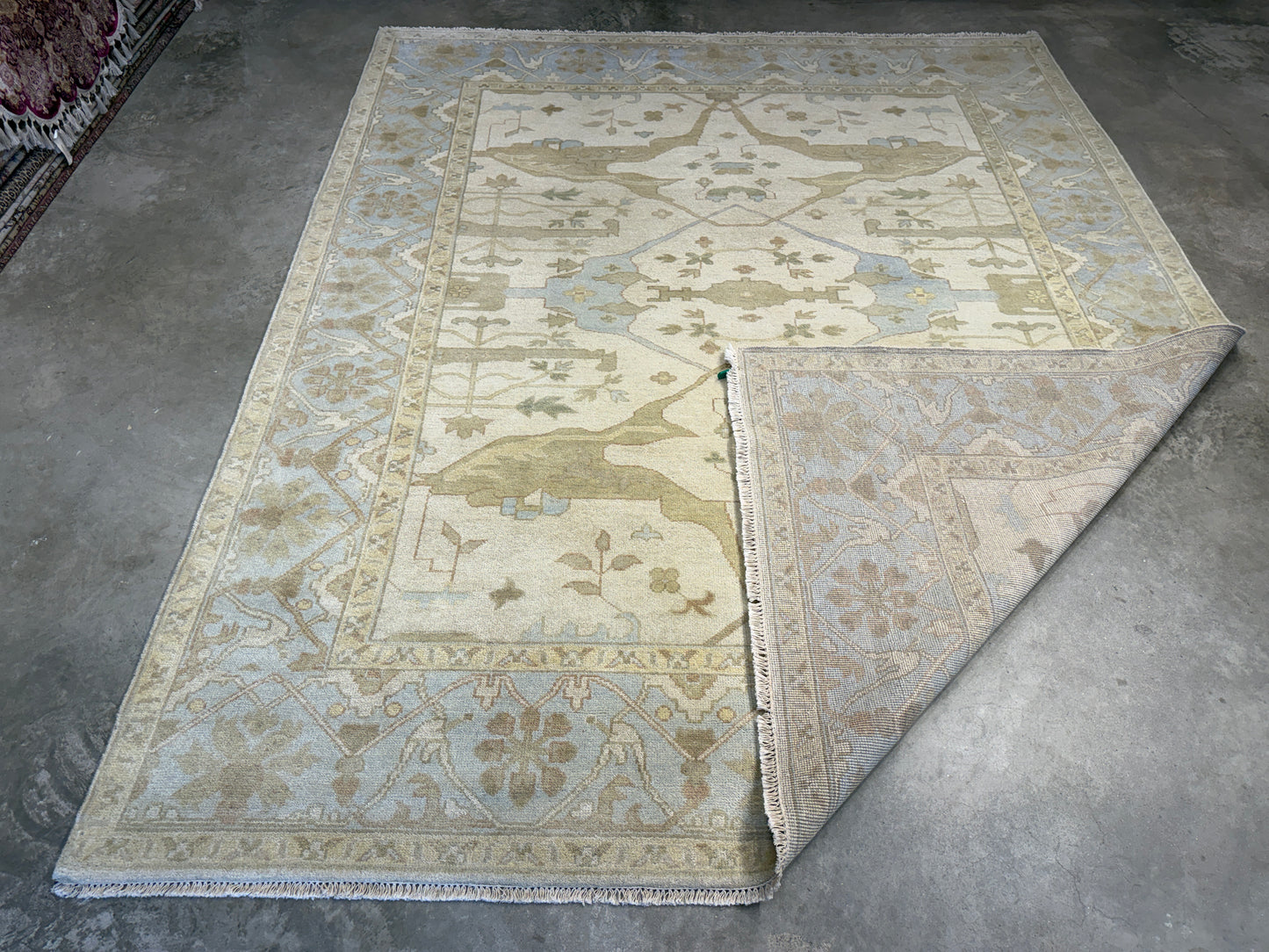 8’1”x9’10” Hand-Knotted Wool Oushak Area Rug