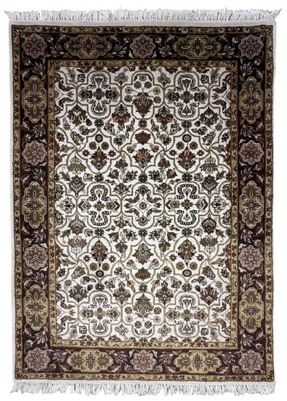 Hand-Knotted Agra Rug - 5’2”x7’