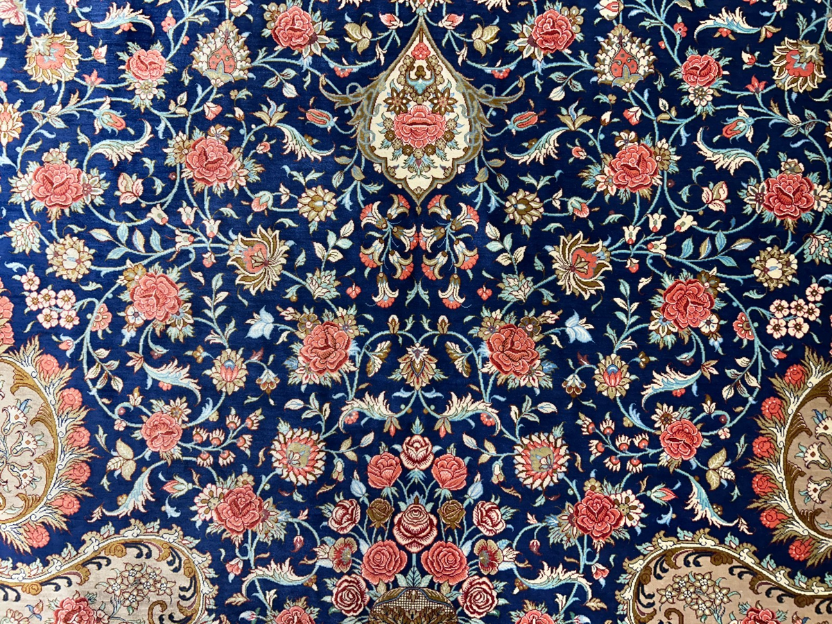 9'11"x13'6" Exquisite Signed Hand-Knotted 100% Silk Qume Rug