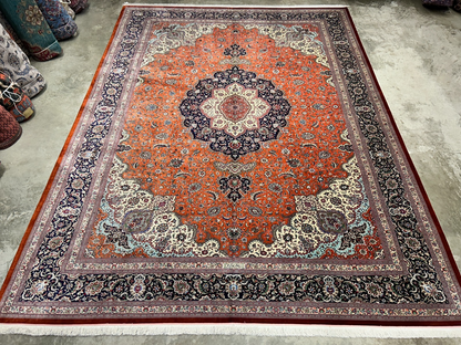 9'10"x13'11" Exquisite Signed Hand-Knotted 100% Silk Qume Rug