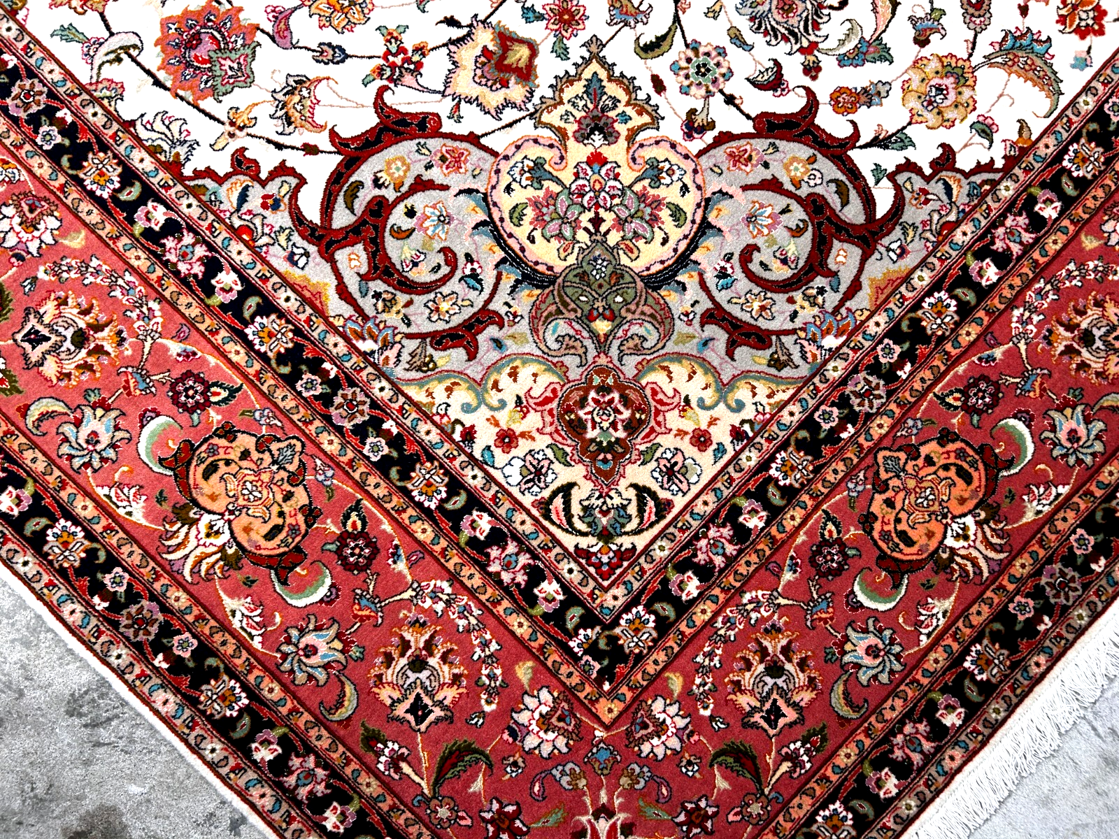 8'3"x11'3" Fine Hand-Knotted Wool & Silk Tabriz Rug
