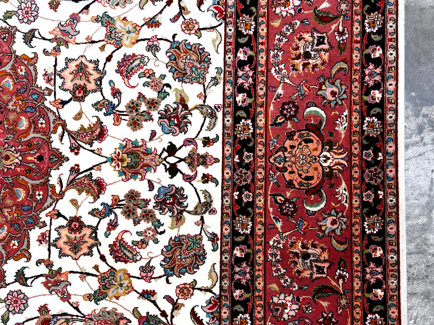 8'3"x11'3" Fine Hand-Knotted Wool & Silk Tabriz Rug