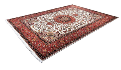 8'3"x11'3" Fine Hand-Knotted Wool & Silk Tabriz Rug
