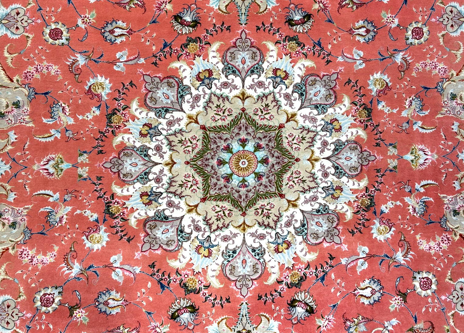 8'4"x12'3" Very Fine Hand-Knotted Wool & Silk Tabriz Rug