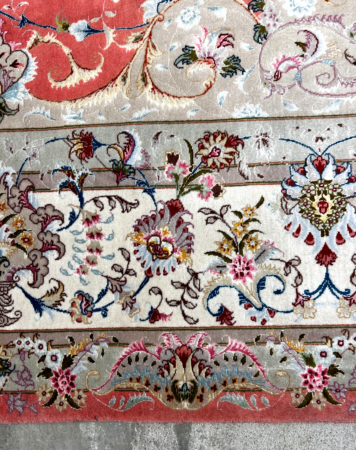 8'4"x12'3" Very Fine Hand-Knotted Wool & Silk Tabriz Rug