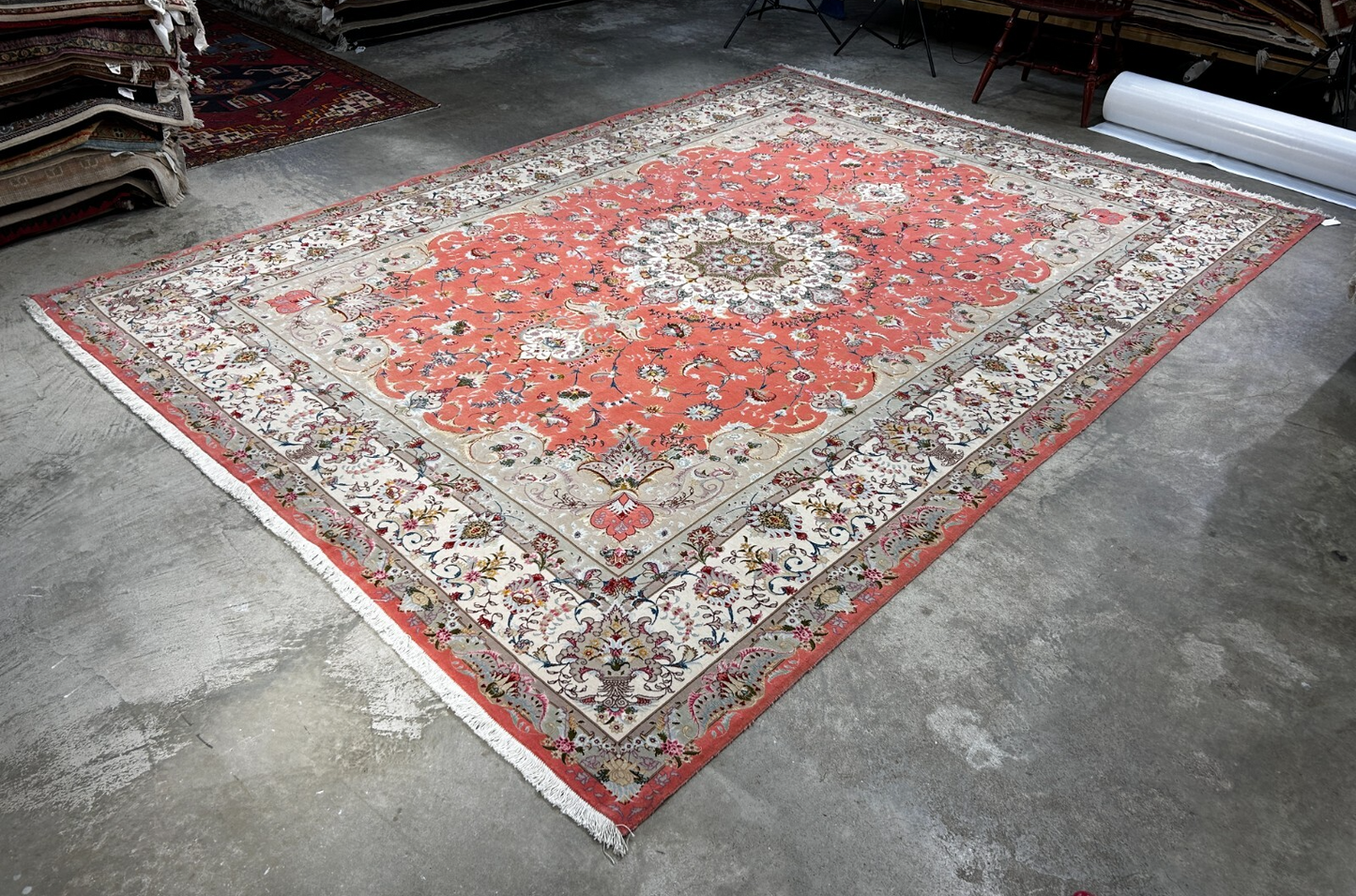 8'4"x12'3" Very Fine Hand-Knotted Wool & Silk Tabriz Rug