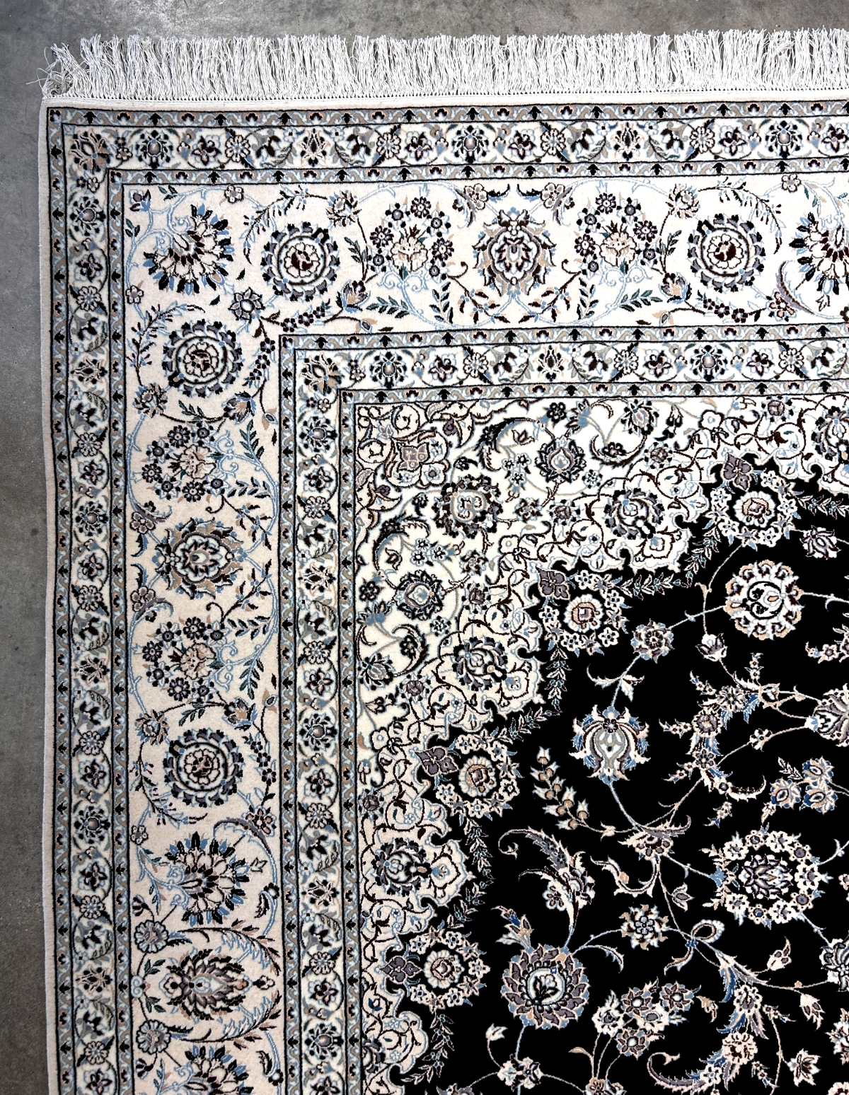  8'3"x11'10'' Very Fine Silk & Wool Habibian Nain Area Rug - Area Carpet