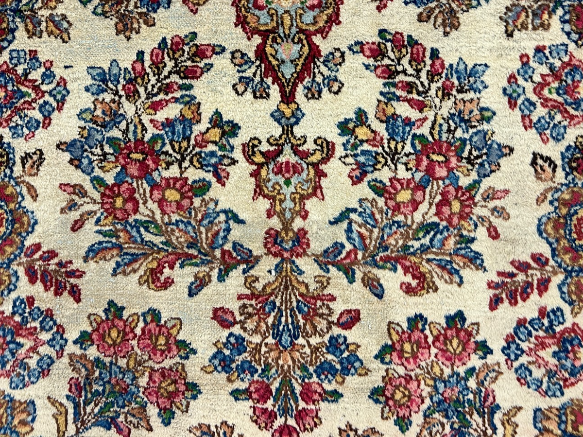 2'11"x5'1" Antique Hand-Knotted 100% Wool Pile Kermane Area Rug - Carpet