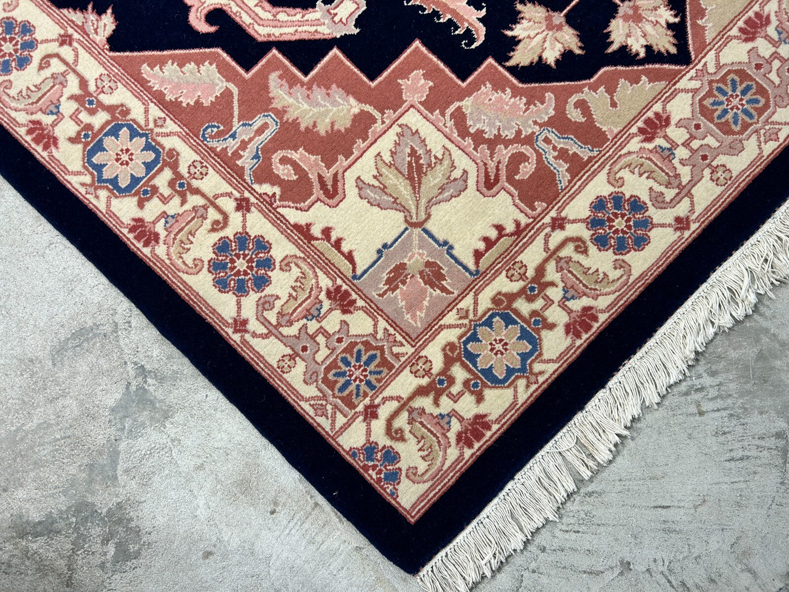 6'x 9' Hand-Knotted 100% Wool Carpet - Heriz Design Area Rug
