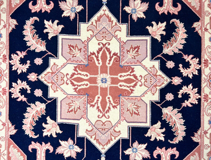 6'x 9' Hand-Knotted 100% Wool Carpet - Heriz Design Area Rug