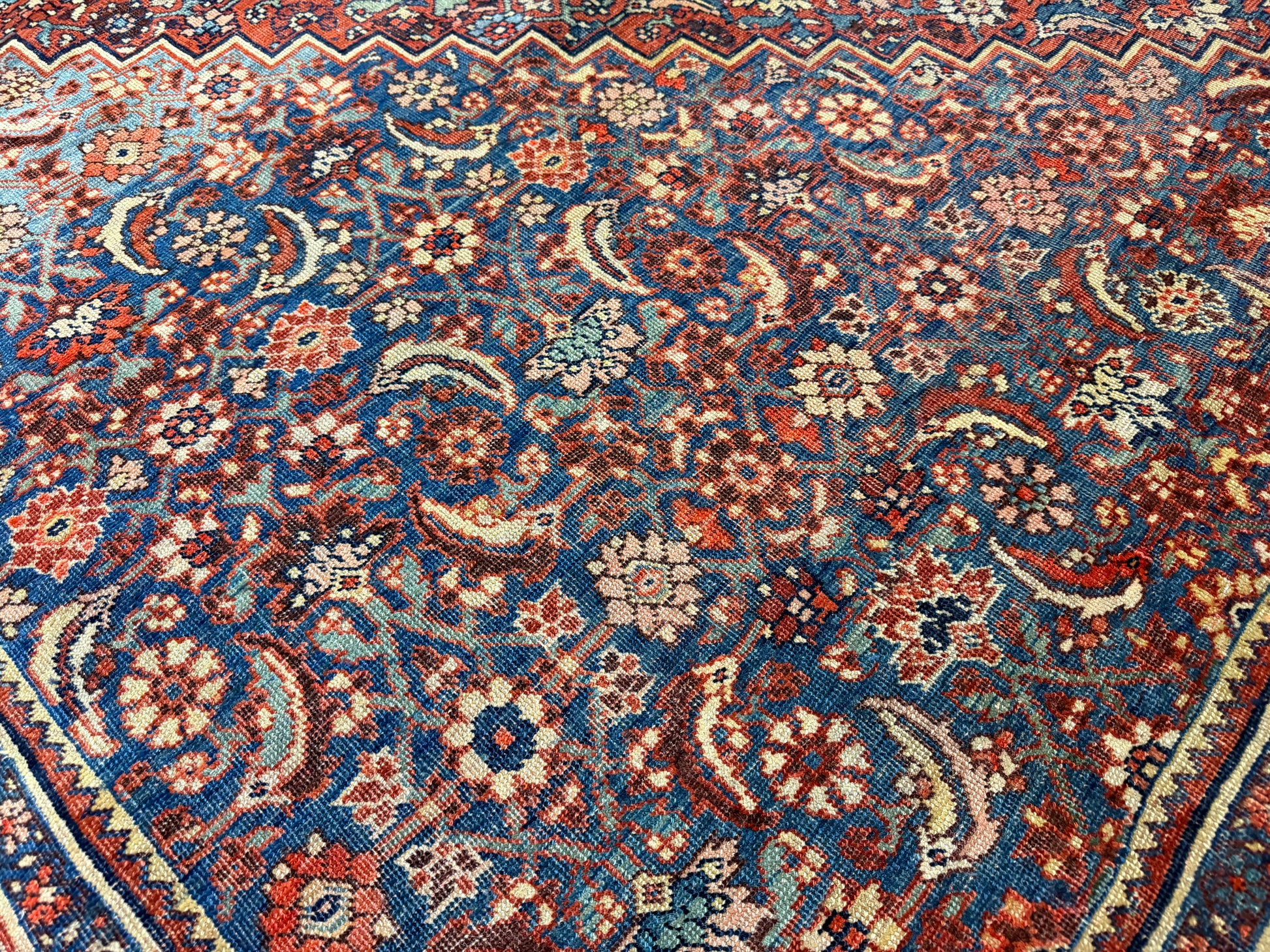Hand-Knotted-Persian-Bakhtiari-Rug-antique-10x14