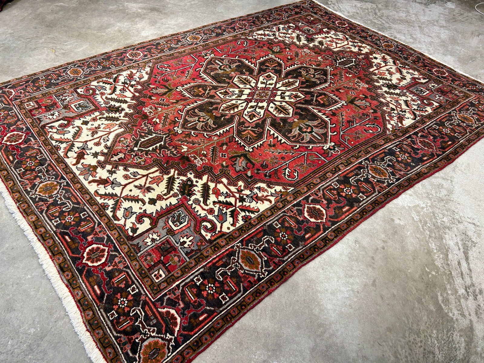 6'7"x9'5" Hand-Knotted 100% Wool Heriz Carpet - Area Rug