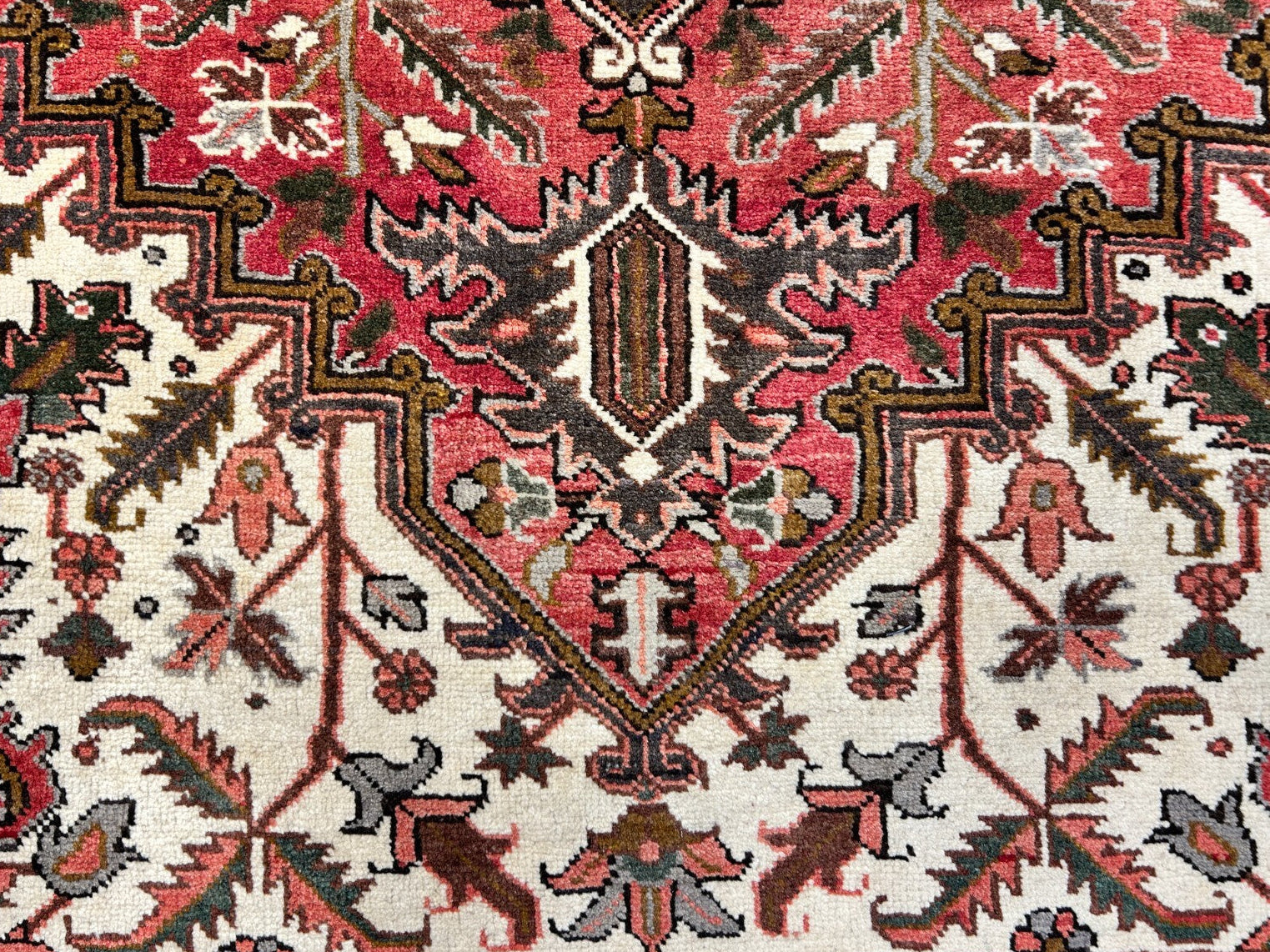 6'7"x9'5" Hand-Knotted 100% Wool Heriz Carpet - Area Rug