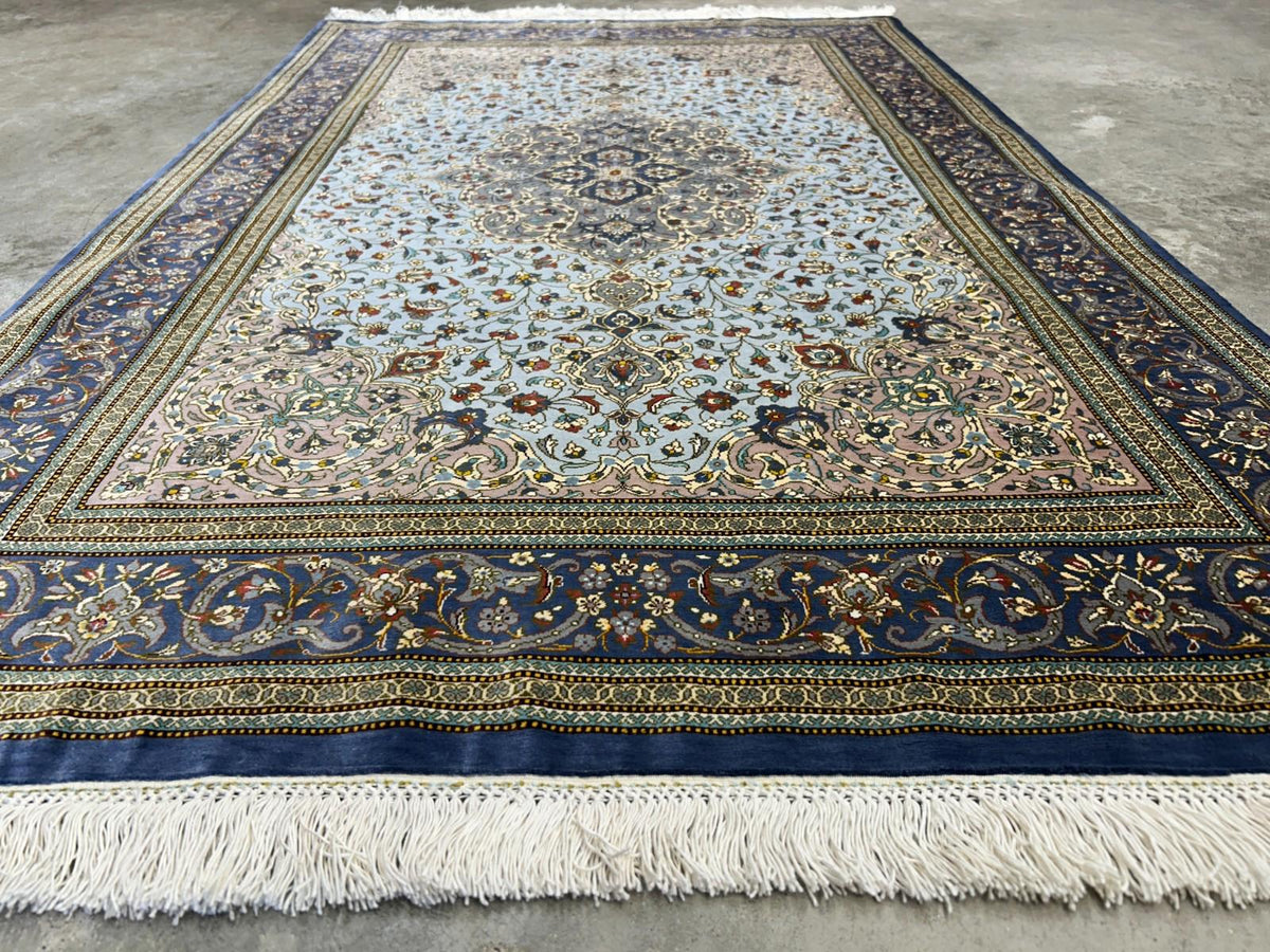Hand-Knotted 100% Silk Persian Qum Rug - Signed - 3'x5'