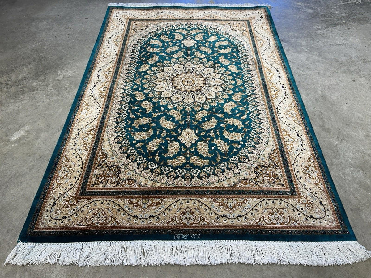 Luxurious Hand-Knotted 100% Silk Persian Qum Rug - Signed - 3'2"x5'