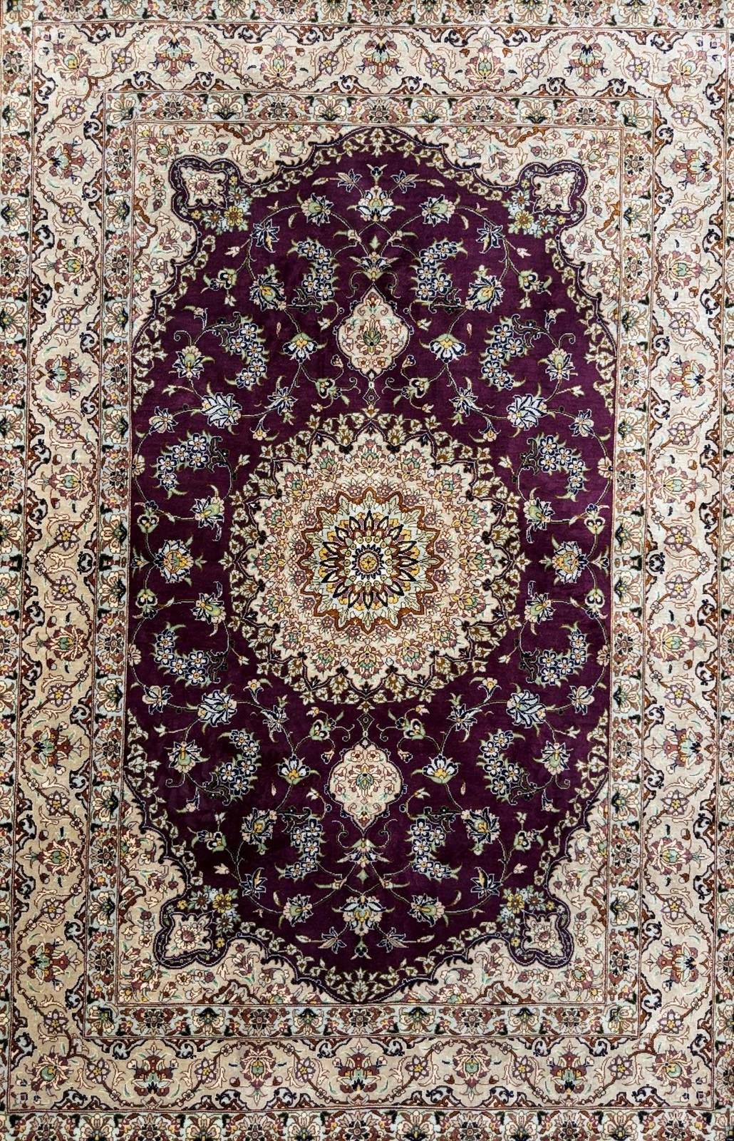 Luxurious Hand-Knotted 100% Silk Persian Qum Rug - Signed - 3'3"x4'9"