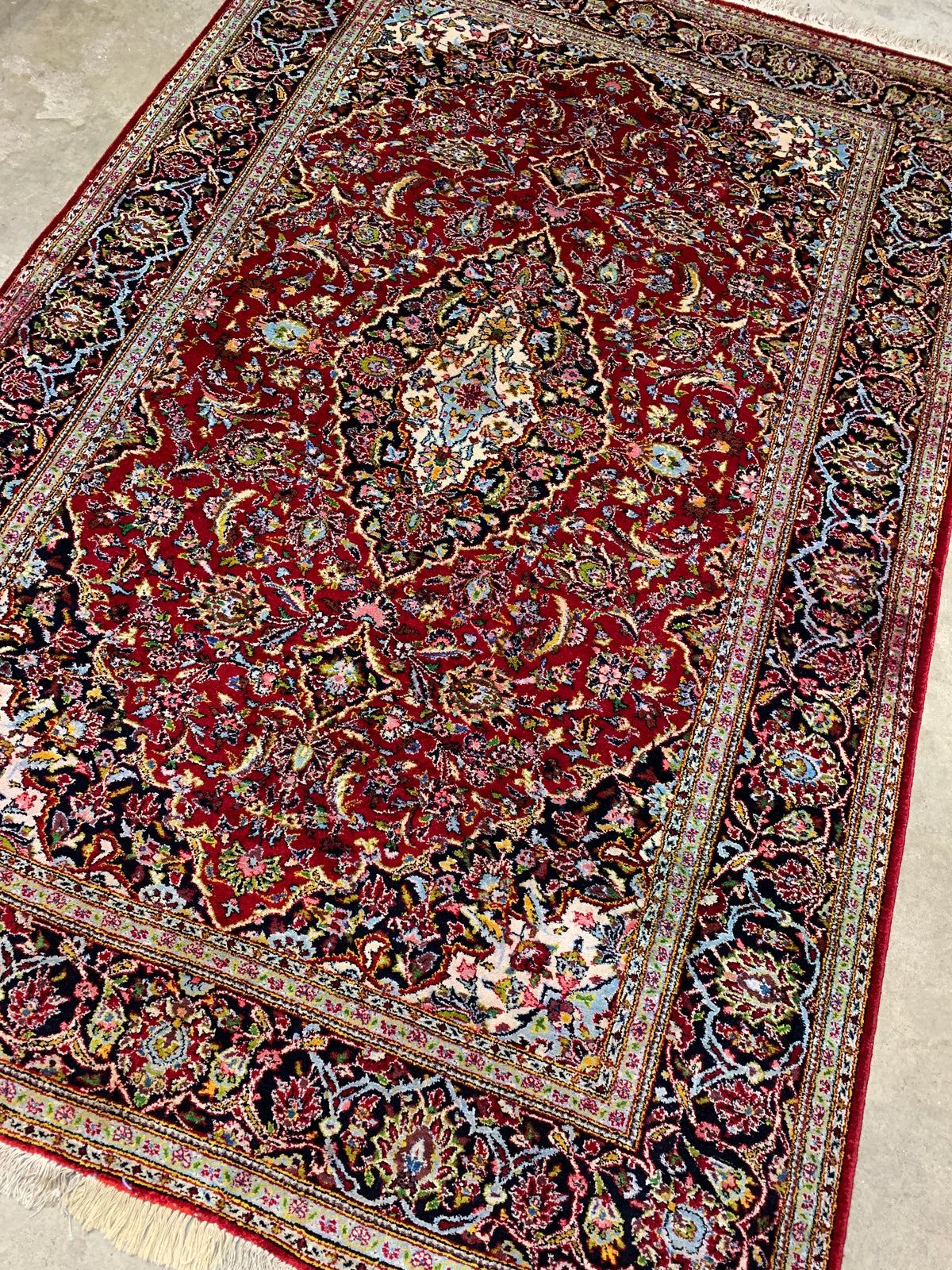 Hand-Knotted 100% Silk Persian Qum Rug- 4'4"x6'6"