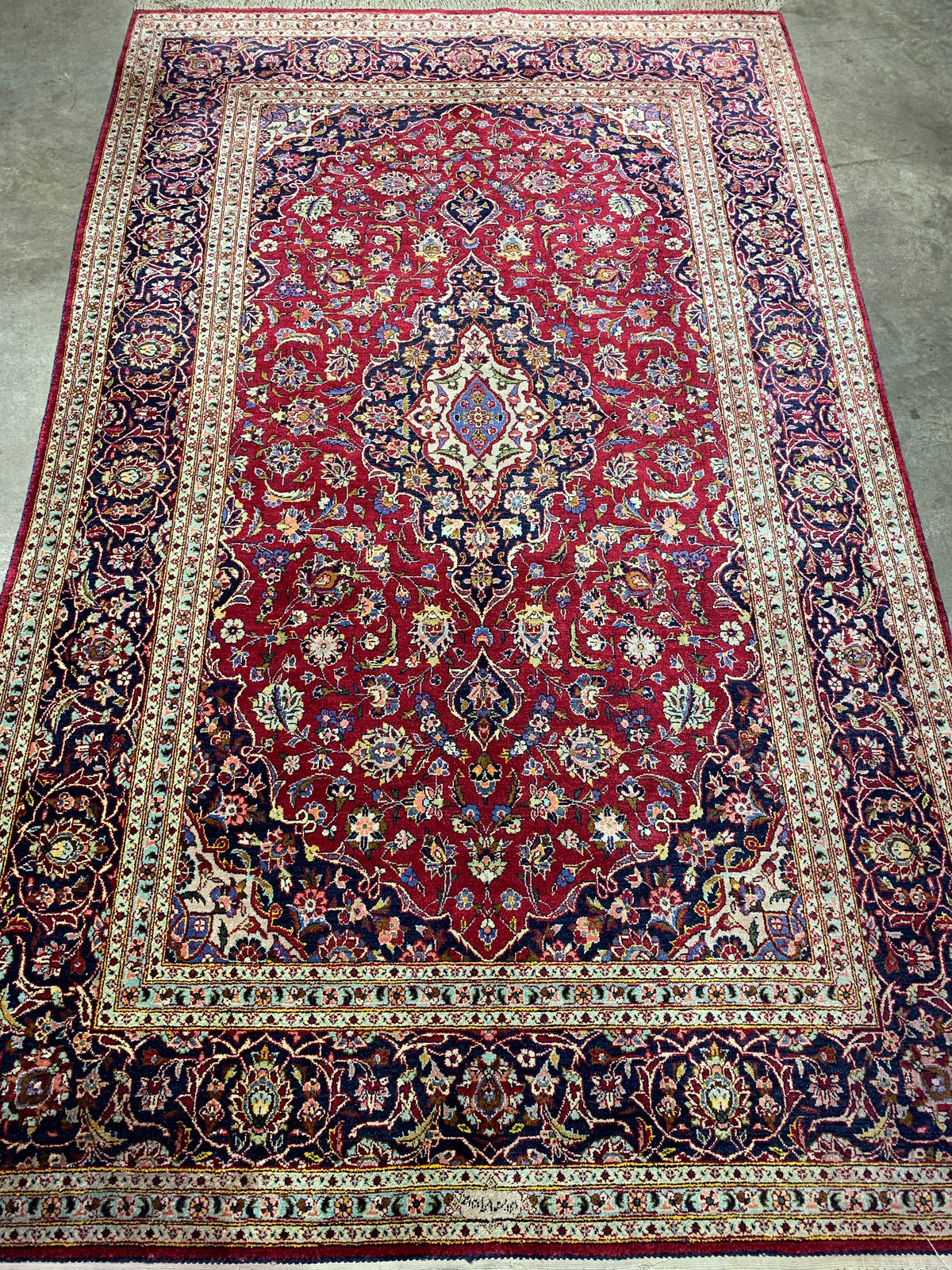 Hand-Knotted 100% Silk Persian Qum Rug- 4'4"x6'6"