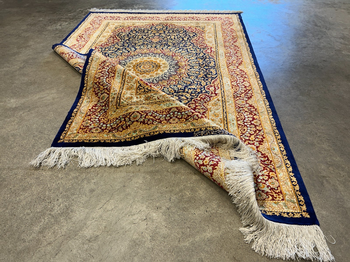 3'3"x5' Exquisite Extra-Fine Hand-Knotted 100% Silk Qum Area Rug - Carpet