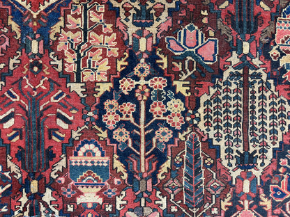 Hand-Knotted Persian Bakhtiari Rug - 10'6"x13'2"