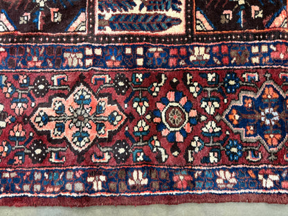 Hand-Knotted Persian Bakhtiari Rug - 9'10"x12'7"