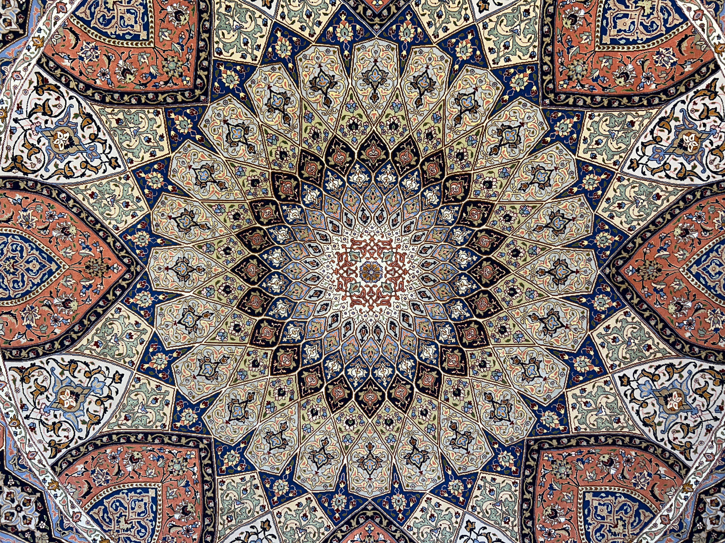 10’ Diameter Very Fine Hand-Knotted Wool & Silk Round Tabriz Persian Rug - Dome Design