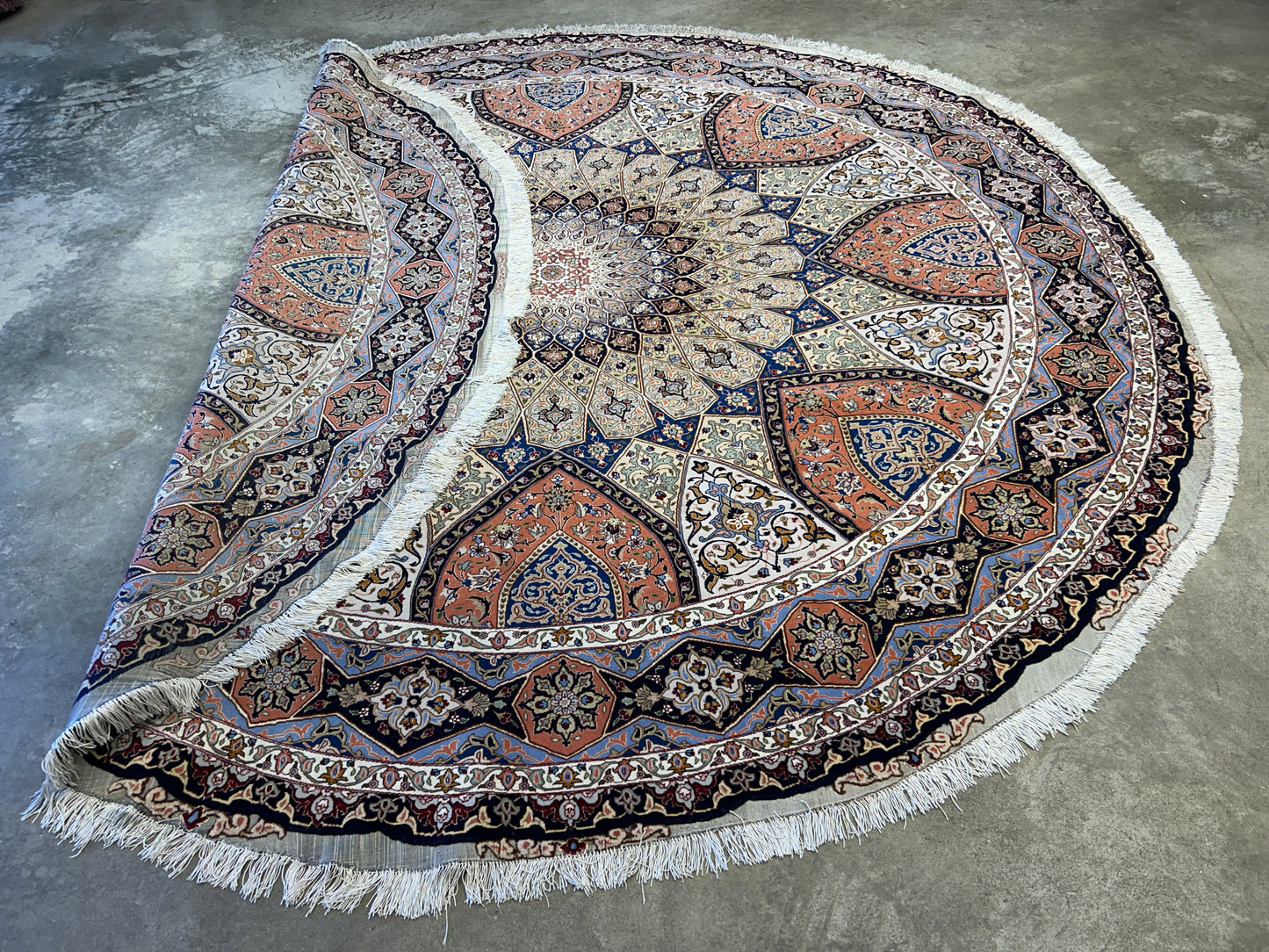 10’ Diameter Very Fine Hand-Knotted Wool & Silk Round Tabriz Persian Rug - Dome Design