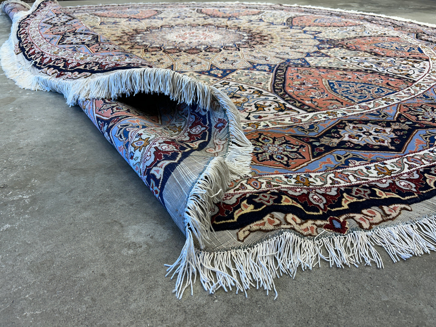 10’ Diameter Very Fine Hand-Knotted Wool & Silk Round Tabriz Persian Rug - Dome Design