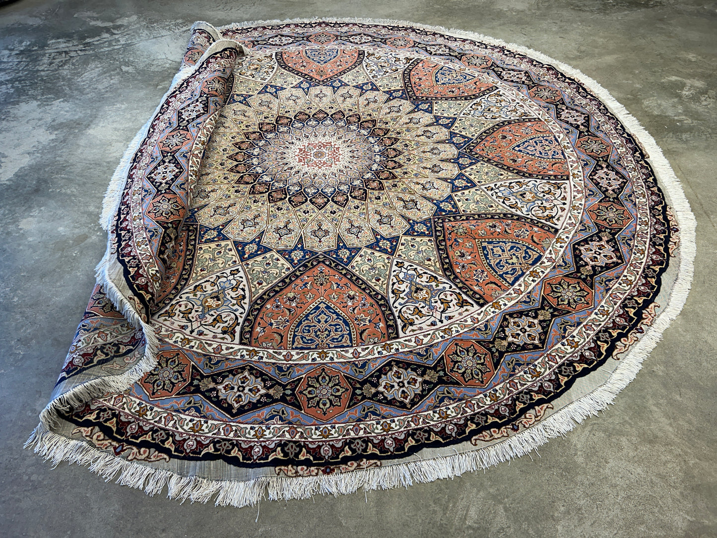10’ Diameter Very Fine Hand-Knotted Wool & Silk Round Tabriz Persian Rug - Dome Design