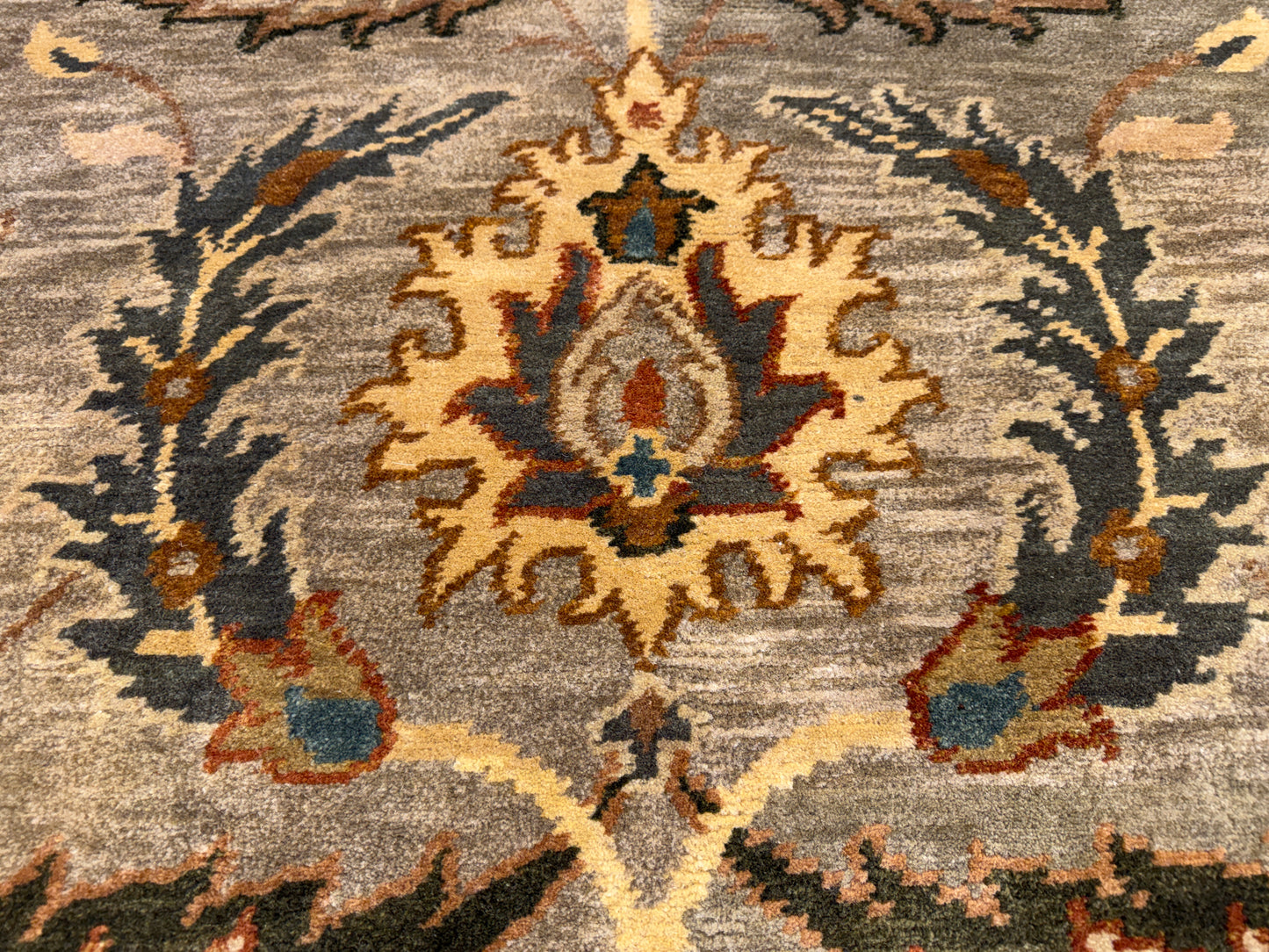Hand-Knotted Oriental Rug - 8'x10'