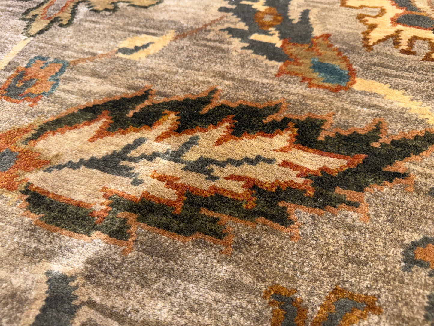 Hand-Knotted Oriental Rug - 8'x10'